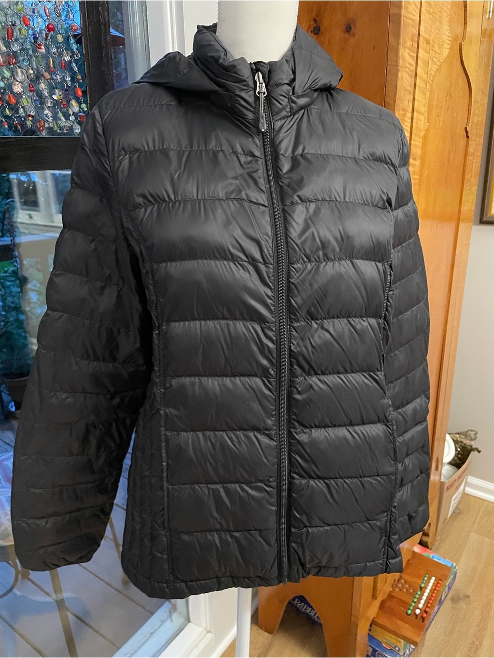 Black Packable HEATKEEP Hooded Puffer Jacket - Women  Large EUC
